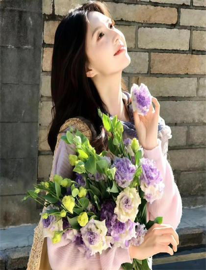 《女人四十一枝花》制作内幕：导演的创意构思与实现 了解一部电影是如何诞生